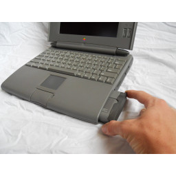 Замена батареи Apple Powerbook 520